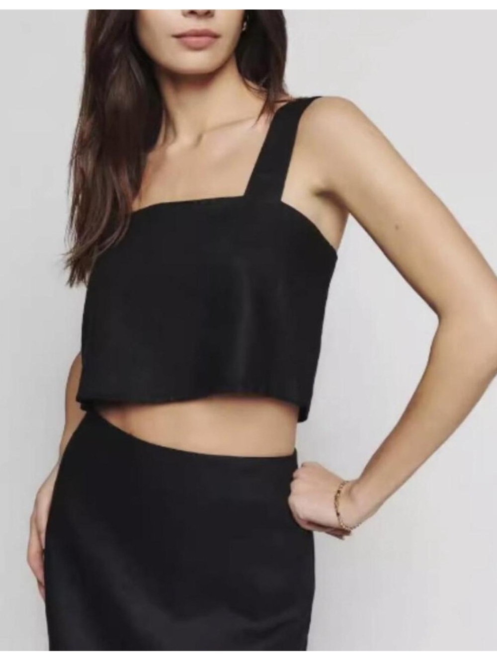 Reformation Black Lorin Linen Cropped Tank Top. Size M